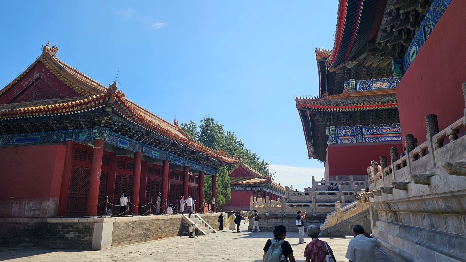 China, photo 47 of 359